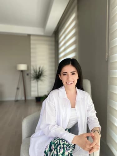 Uzm. Psk. Dan. İrem Türkcan Profil Fotoğrafı