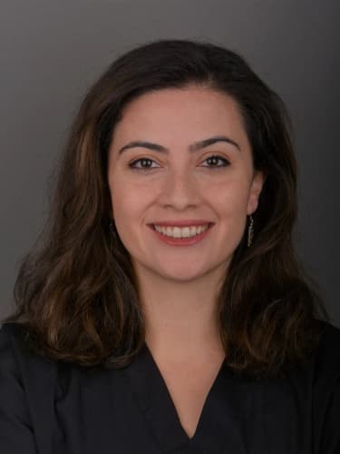 Uzm. Dr. Dt. Harika Köklü Profil Fotoğrafı