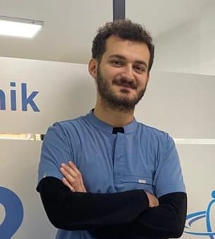 Dt. Korhan Deniz Okur Profil Fotoğrafı