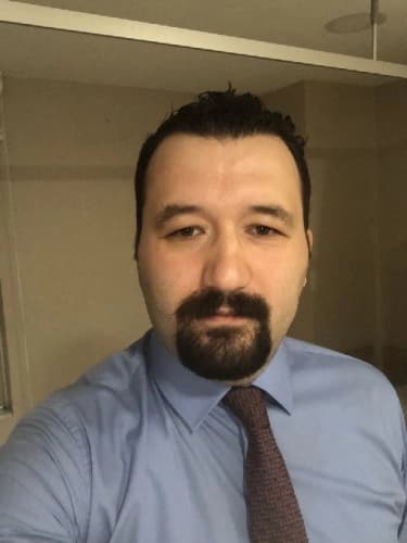 Op. Dr. Özgür Aydın Profil Fotoğrafı