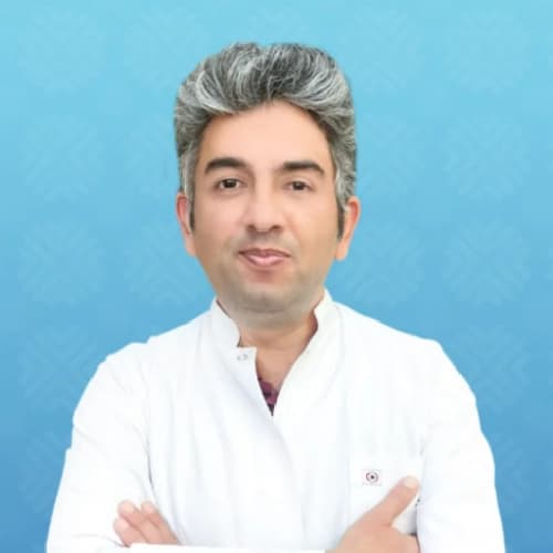 Op. Dr. Khayal İsmayılov Profil Fotoğrafı