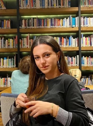 Psk. Hümeyra Gökyıldız Profil Fotoğrafı