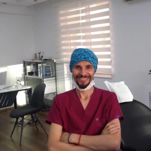 Doç. Dr. Dt. İsmail Hakkı Uzun Profil Fotoğrafı