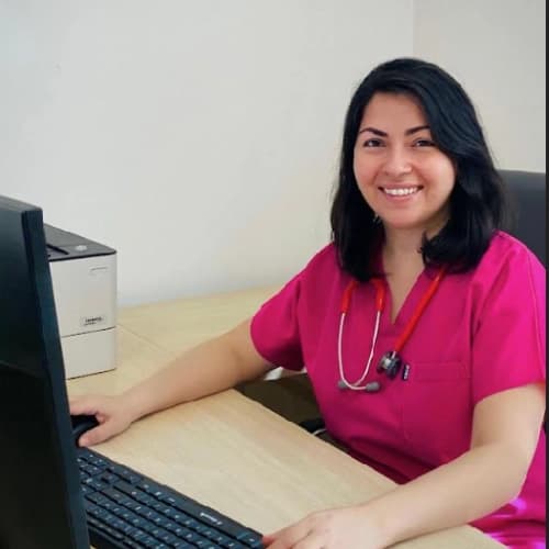 Uzm. Dr. Tuğçem Akın Profil Fotoğrafı