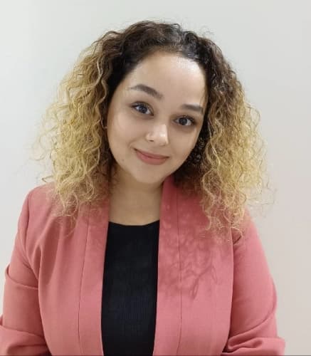 Uzm. Psk. Dan. Maya Akça