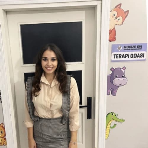 Ergoterapist Ayşe Asena Akgül