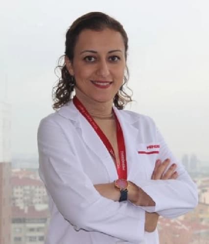 Doç. Dr. Begüm Yetiş Sayın Profil Fotoğrafı