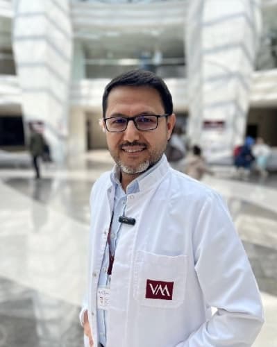 Op. Dr. Akif Saygın Profil Fotoğrafı