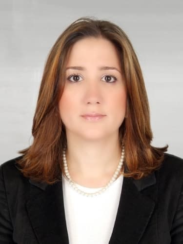 Op. Dr. Esra Özbaşlı Profil Fotoğrafı