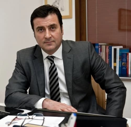 Prof. Dr. Alper Toker Profil Fotoğrafı