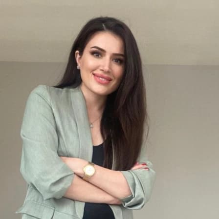 Klinik Psikolog Aybüke Arslan Profil Fotoğrafı