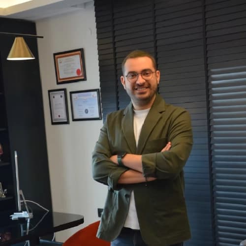 Op. Dr. Uğur Yıldırım