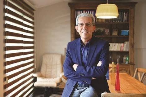 Prof. Dr. Bülent Oktay Profil Fotoğrafı