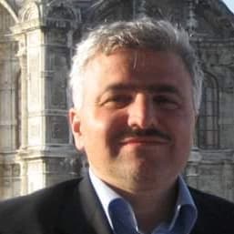 Op. Dr. Hüseyin Kayacı Profil Fotoğrafı