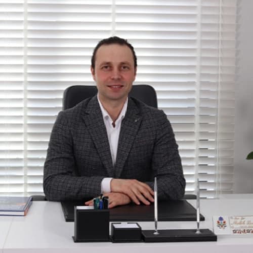 Op. Dr. Mustafa Melih DEMİRBÜKEN Profil Fotoğrafı
