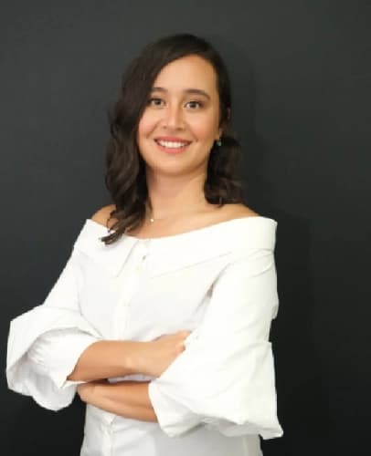 Uzm. Dt. Ayşe Karademir Göçeroğlu Profil Fotoğrafı