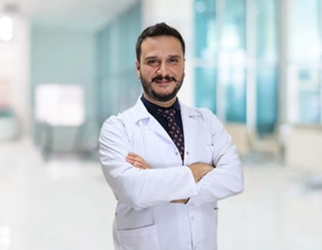 Op. Dr. İsmail Cem Özenirler Profil Fotoğrafı
