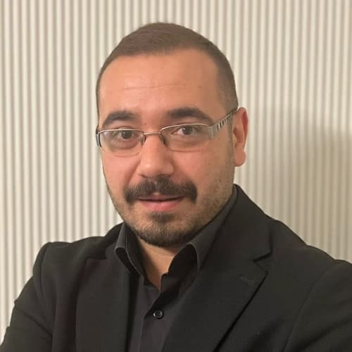 Uzm. Psk. Dan. Emre Yıldız Profil Fotoğrafı