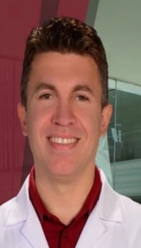 Uzm. Dr. Erkan Yeşiller Profil Fotoğrafı