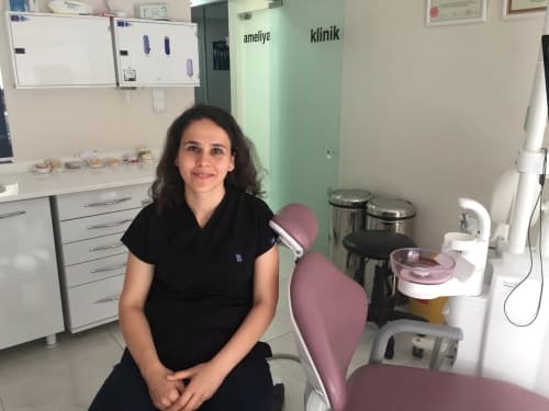 Dt. Şule BURHANOĞLU Profil Fotoğrafı