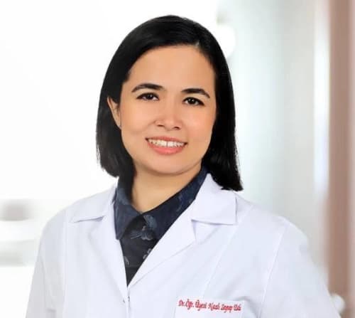 Dr. Öğr. Üyesi Nazlı Zeynep Uslu Profil Fotoğrafı
