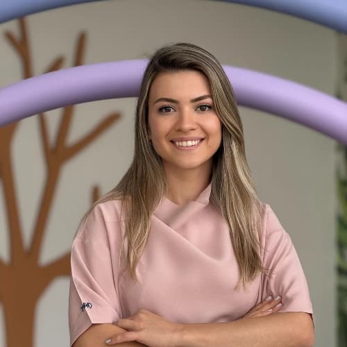 Dr. Dt. Tuğçe Talay Profil Fotoğrafı