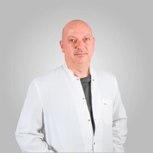 Uzm. Dr. Cüneyt Çakmak Profil Fotoğrafı