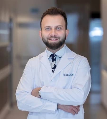 Dr. İsmail Özden