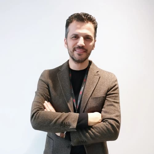 Prof. Dr. Emrah Yürük Profil Fotoğrafı