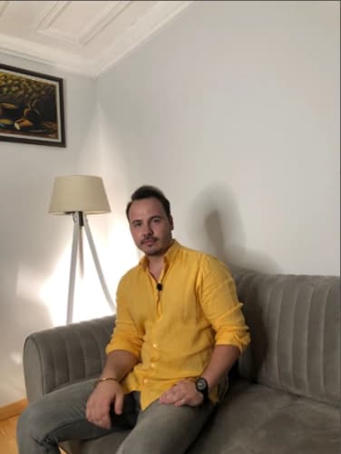 Klinik Psikolog Yağız Karataşoğlu Profil Fotoğrafı