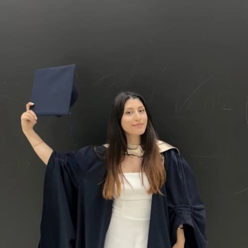 Dil ve Konuşma Terapisti İrem Nur Özdemir Profil Fotoğrafı