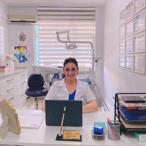 Uzm. Dt. Duygu Öztürk Profil Fotoğrafı