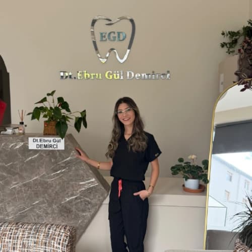 Dt. Ebru Gül Demirci