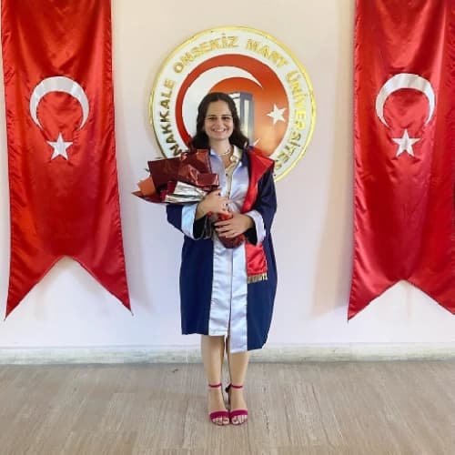 Dt. Rüveyda irem Şentürk