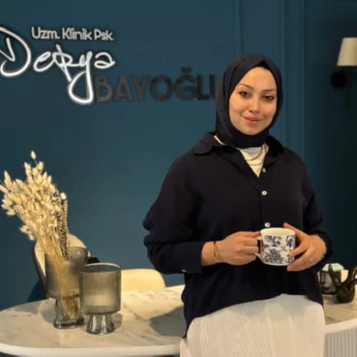 Klinik Psikolog Derya Bayoğlu Profil Fotoğrafı