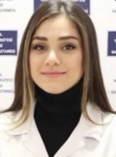 Klinik Psikolog Nazlı Özdemir Profil Fotoğrafı