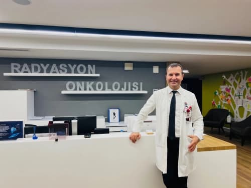 Uzm. Dr. İlhami Ünal Profil Fotoğrafı