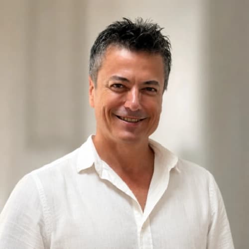 Uzm. Dr. Coşkun Akay