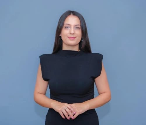 Klinik Psikolog Göksu Ceren Dübüş Profil Fotoğrafı