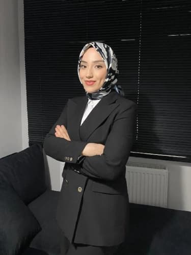 Psk. Kübra Sarıyıldız Profil Fotoğrafı