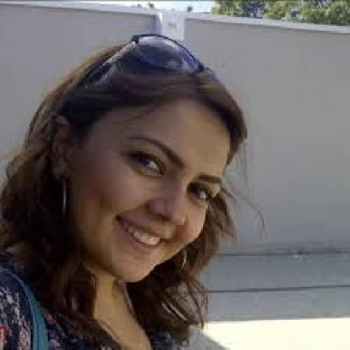 Dt. Nihal Kuyumcu Profil Fotoğrafı