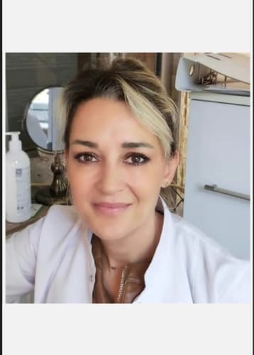 Dt. Ebru Yüksel Profil Fotoğrafı