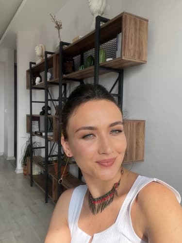 Klinik Psikolog Büşra Kızılışık Profil Fotoğrafı