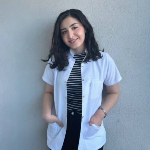 Dt. Meltem Sarı