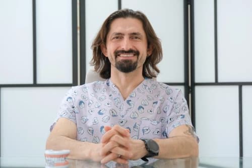 Uzm. Dt. Mustafa Toyoğlu Profil Fotoğrafı