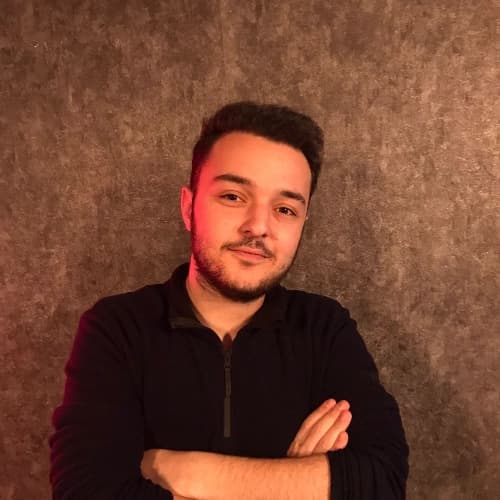 Psikoterapist Mehmet Yüksel