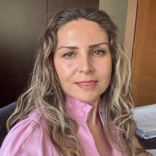 Aile Danışmanı Reyhan Ülker Profil Fotoğrafı