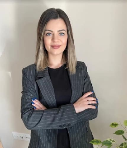 Psk. Beste Ergün Özel