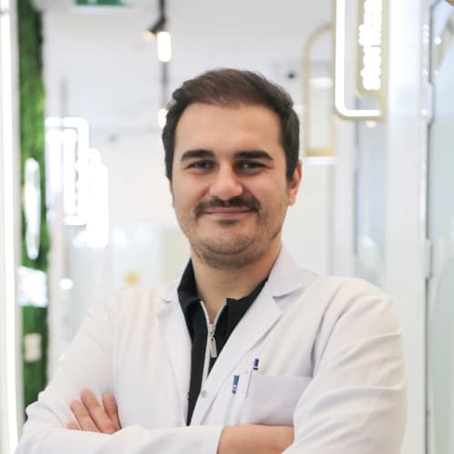 Uzm. Dt. Selman Yılmaz Çiçek Profil Fotoğrafı