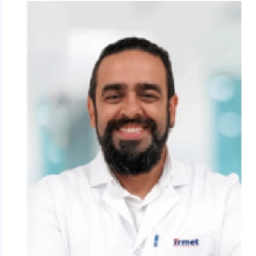 Dr. Dt. Utku Aksoy Profil Fotoğrafı